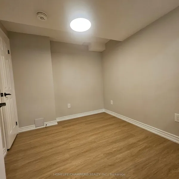 79 Mantz Crescent, Unit BSMT — photo 2