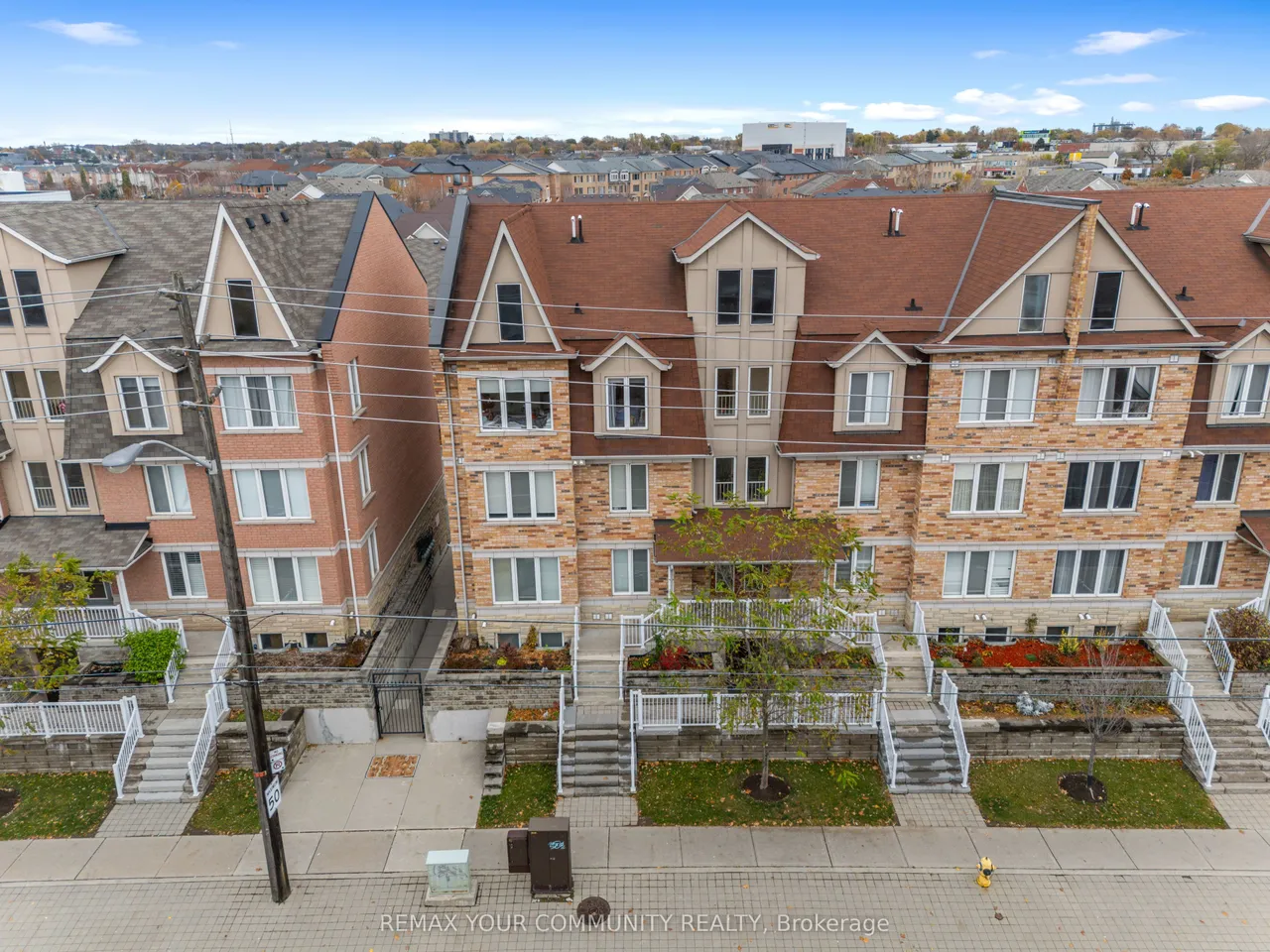 651F Warden Avenue, Unit 48 — photo 2