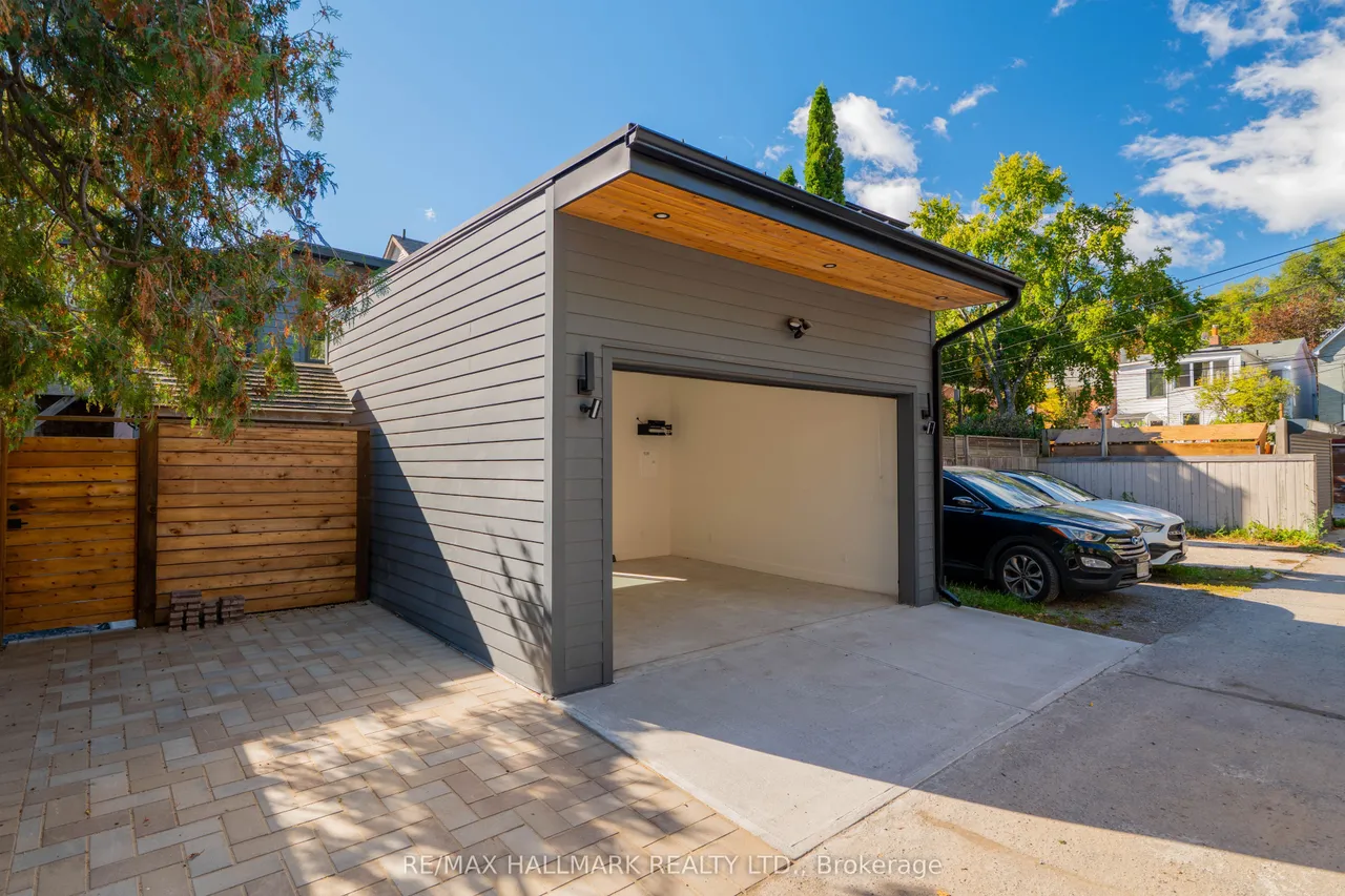 130 Simpson Avenue — photo 47