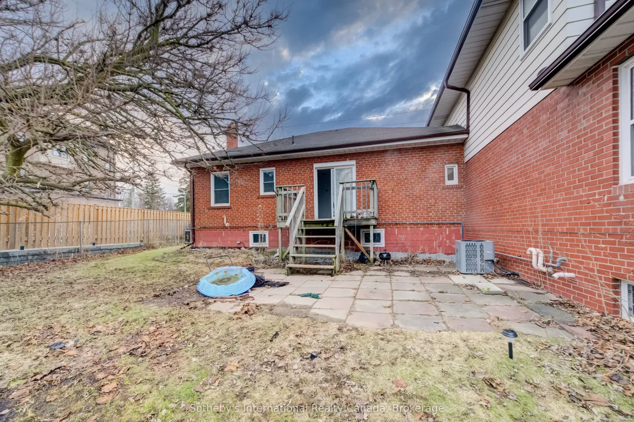 1478 Altona Road — photo 47