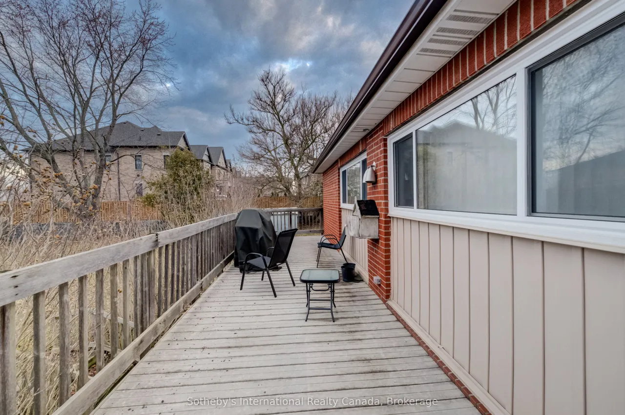 1478 Altona Road — photo 46
