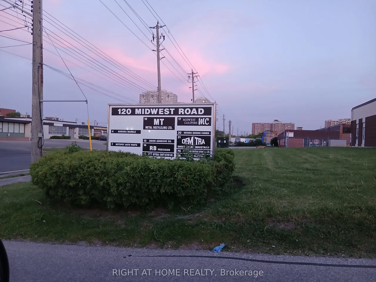 120 Midwest Road, Unit 8 — photo 2