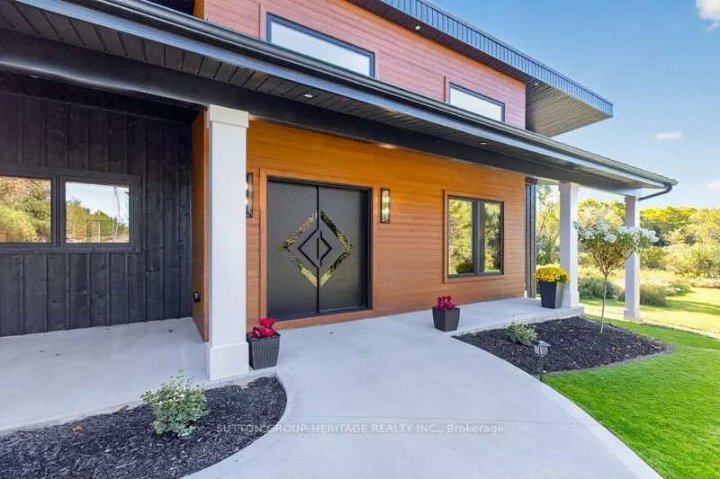 625 Townline Road W