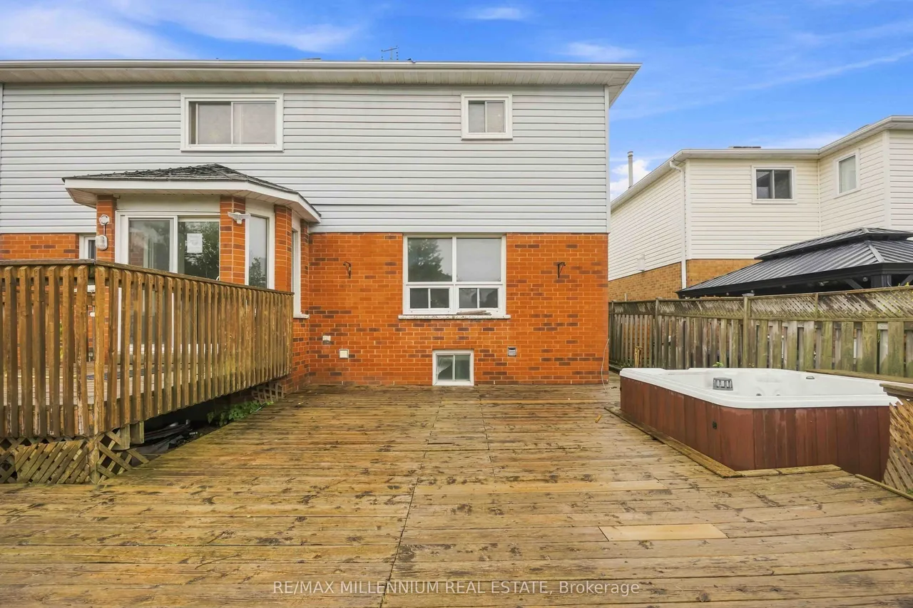 113 Glenabbey Drive — photo 36