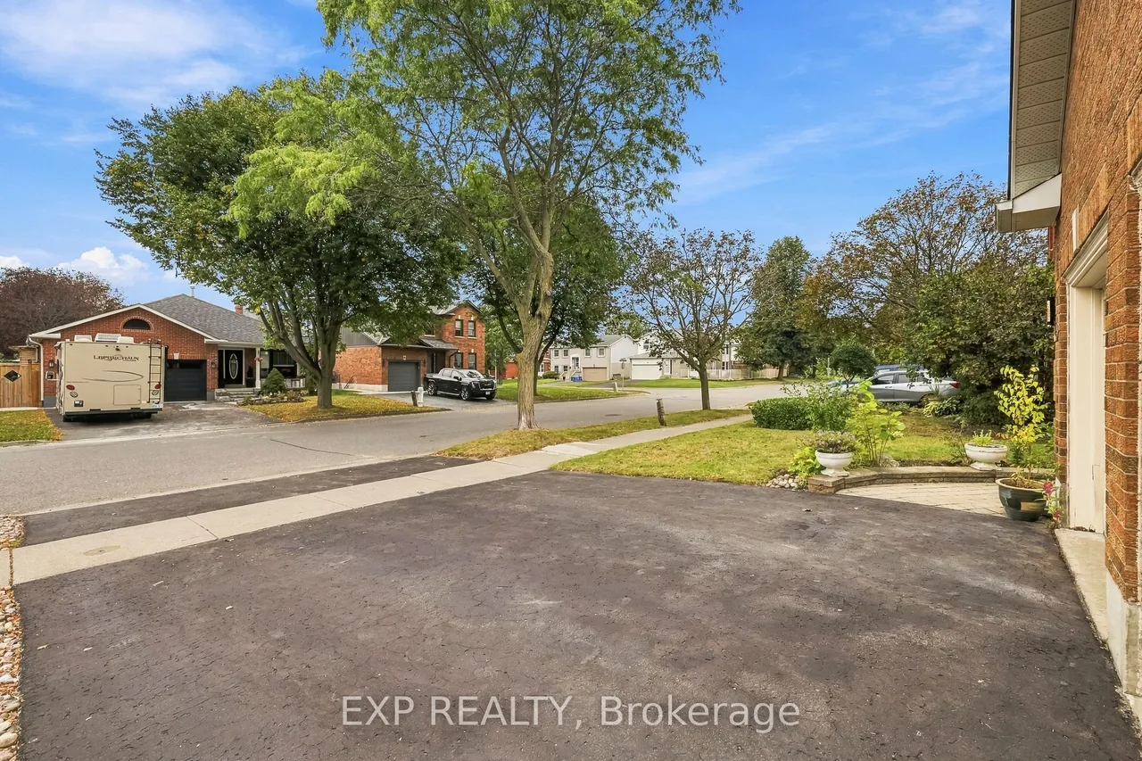 40 Orchard Park Drive — photo 3