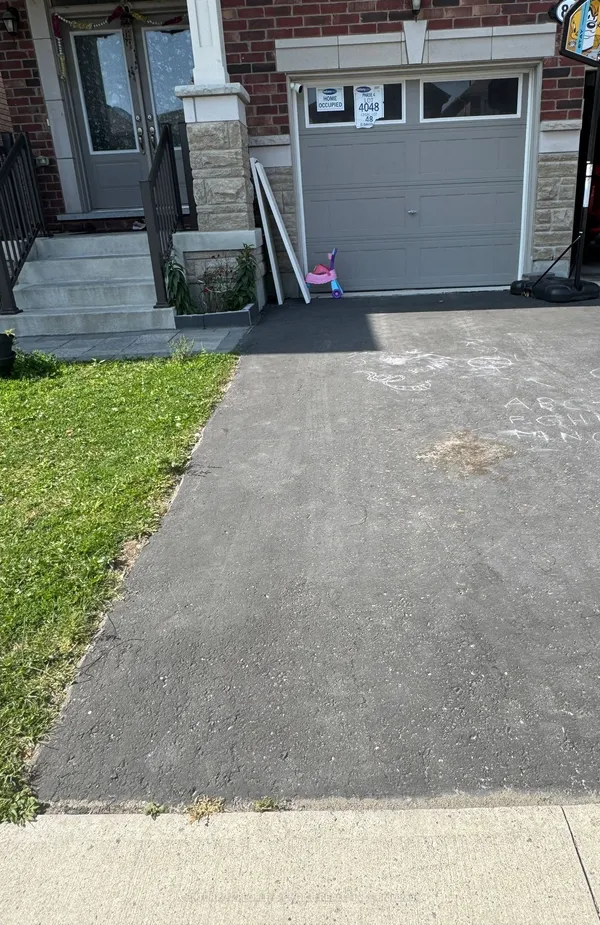 83 Barkerville Drive, Unit Bsmt — photo 2