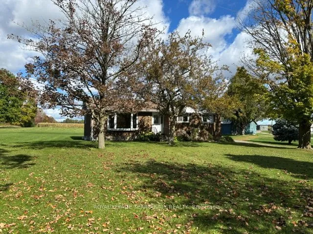 320 Myrtle Road E — photo 2