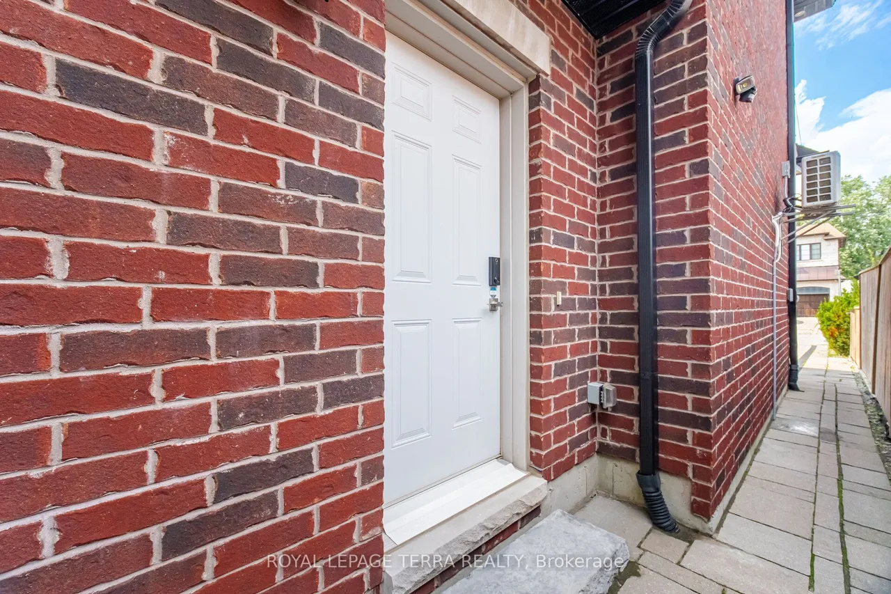 27 Minford Avenue — photo 49