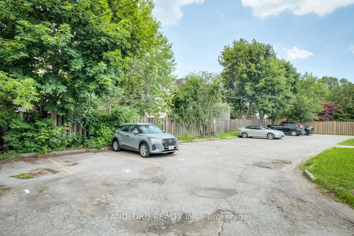 111 Craydon Road, Unit 204 — photo 19