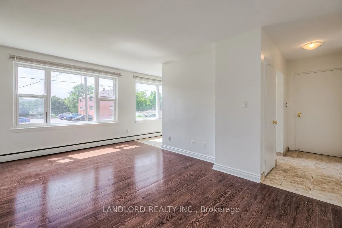 111 Craydon Road, Unit 204 — photo 3