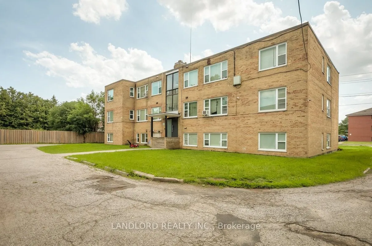 111 Craydon Road, Unit 204 — photo 18