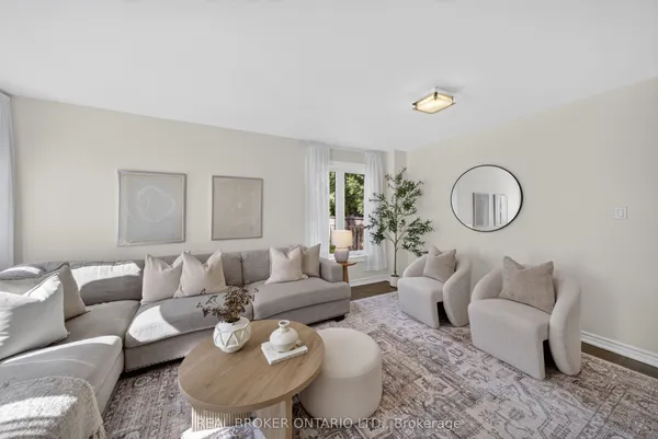63 Eric Clarke Drive — photo 2