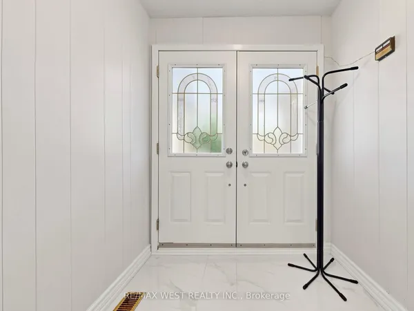 41 Burnview Crescent — photo 2