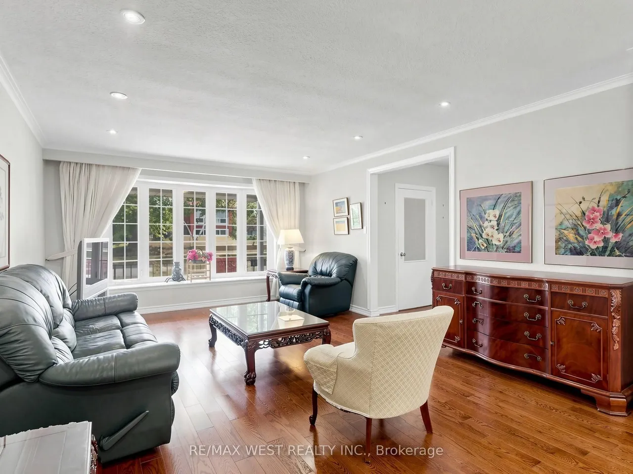 41 Burnview Crescent — photo 3