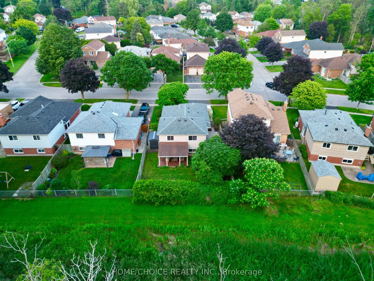 34 Goldpine Avenue — photo 41