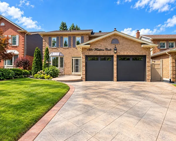 1221 Fieldstone Circle — photo 2