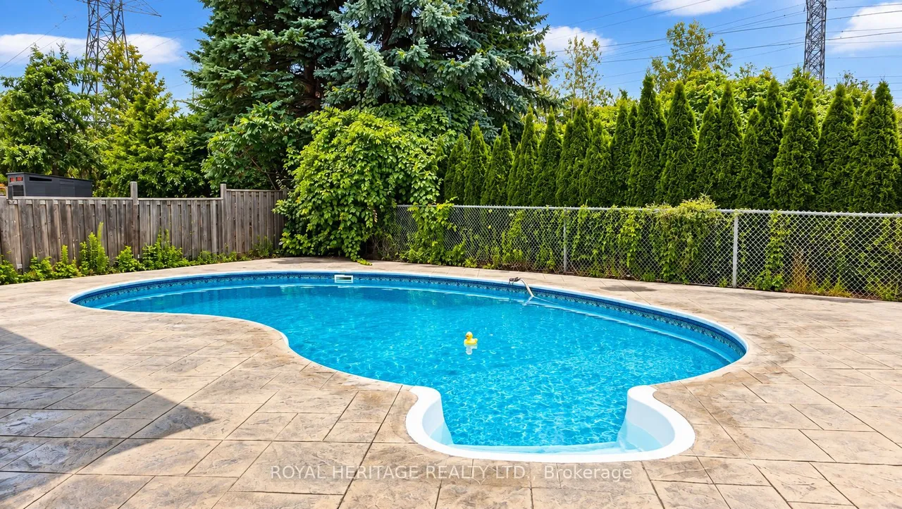1221 Fieldstone Circle — photo 41
