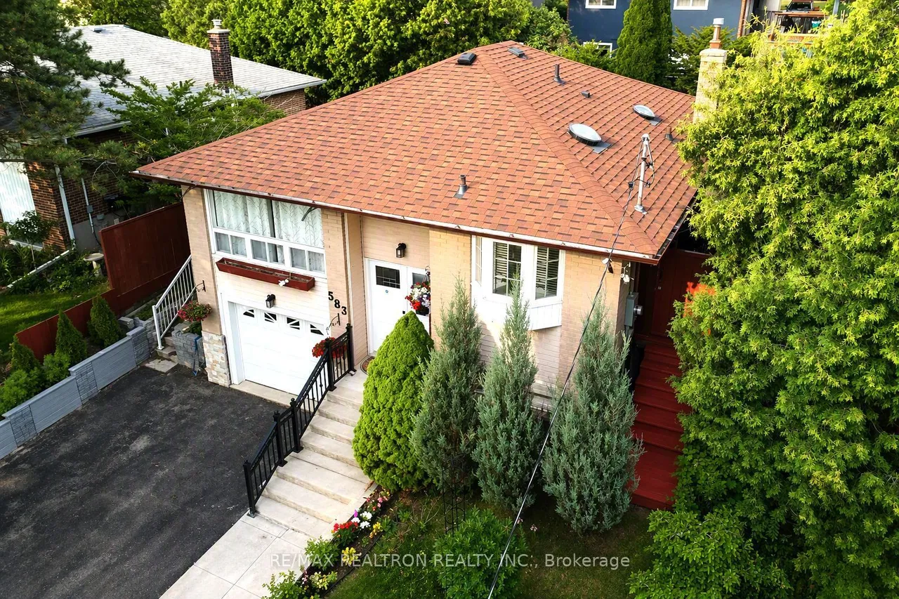 583 Pinewood Street — photo 2