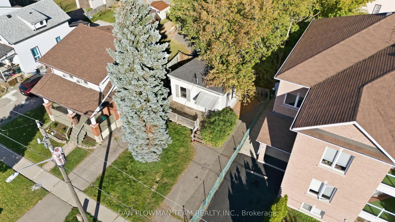 372 Pine Avenue — photo 8