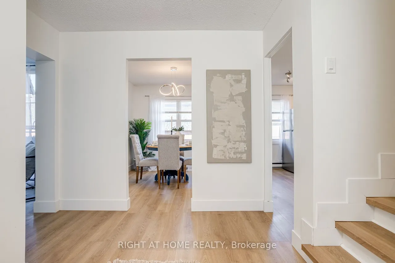 580 Mary Street E, Unit 207 — photo 2