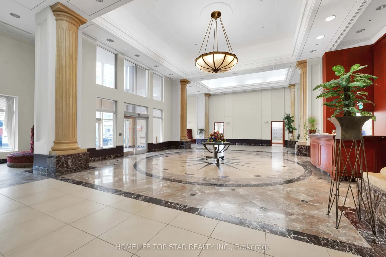 8 Lee Centre Drive, Unit 1011 — photo 3