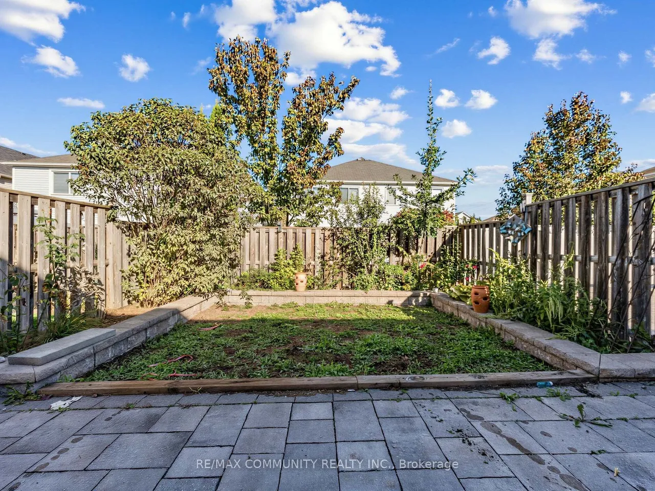 45 Tozer Crescent — photo 35