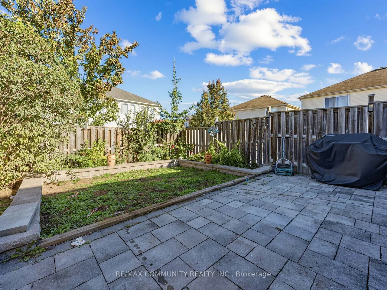 45 Tozer Crescent — photo 36