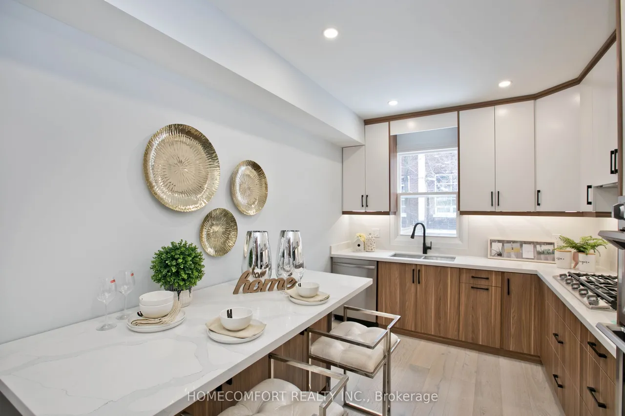 18 Connaught Avenue — photo 6