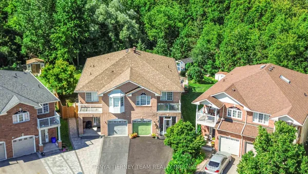 228 Shadow Place