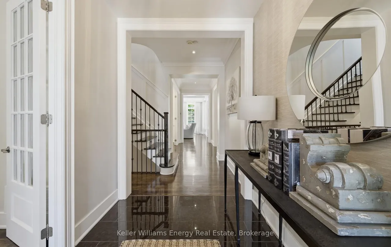 7 Woodington Court — photo 2