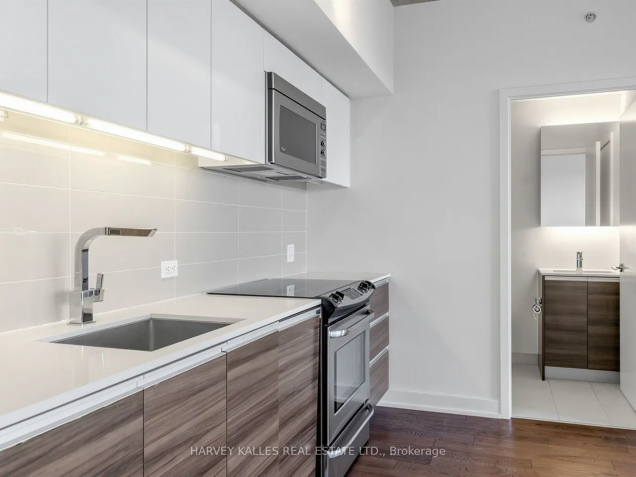 1190 Dundas Street E, Unit 1114