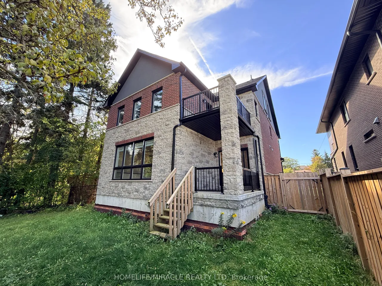 363 Rosebank Road — photo 41