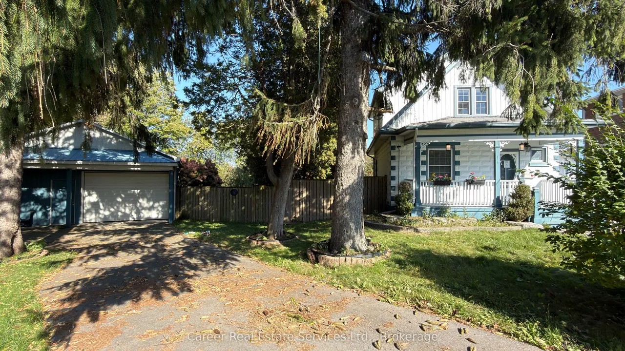 995 Cedar Street — photo 2