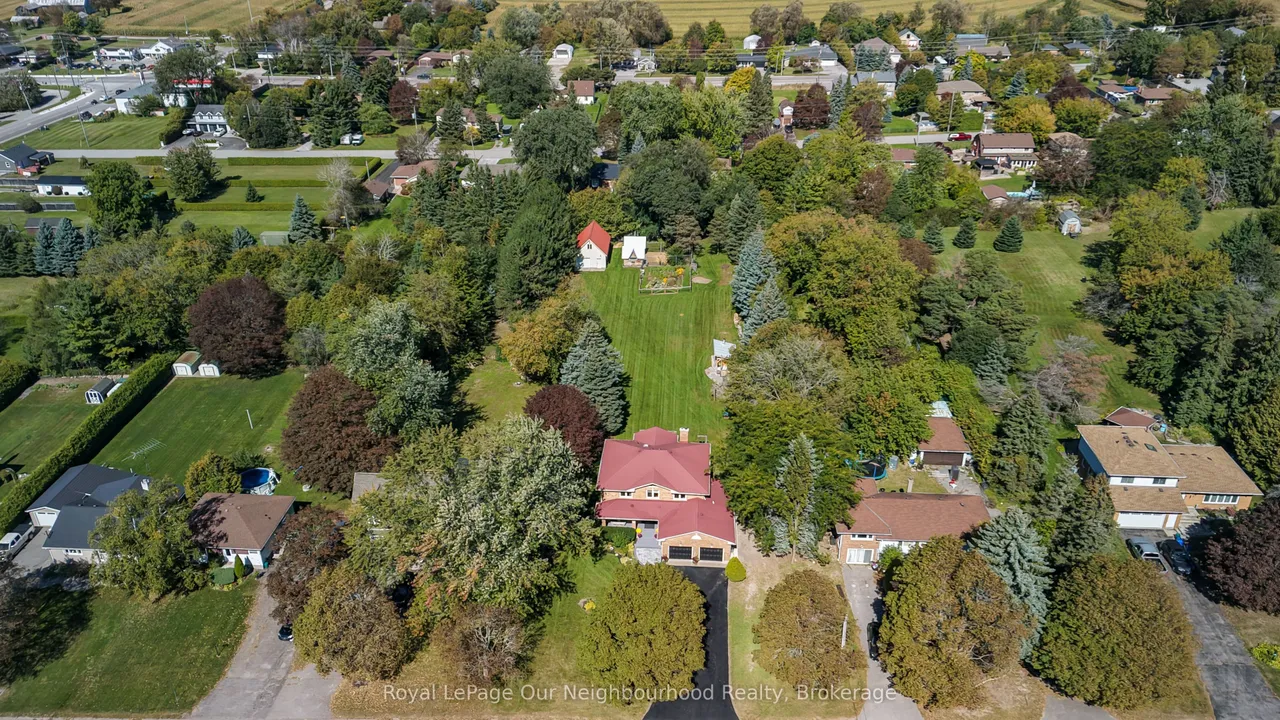 34 Bradley Boulevard — photo 40