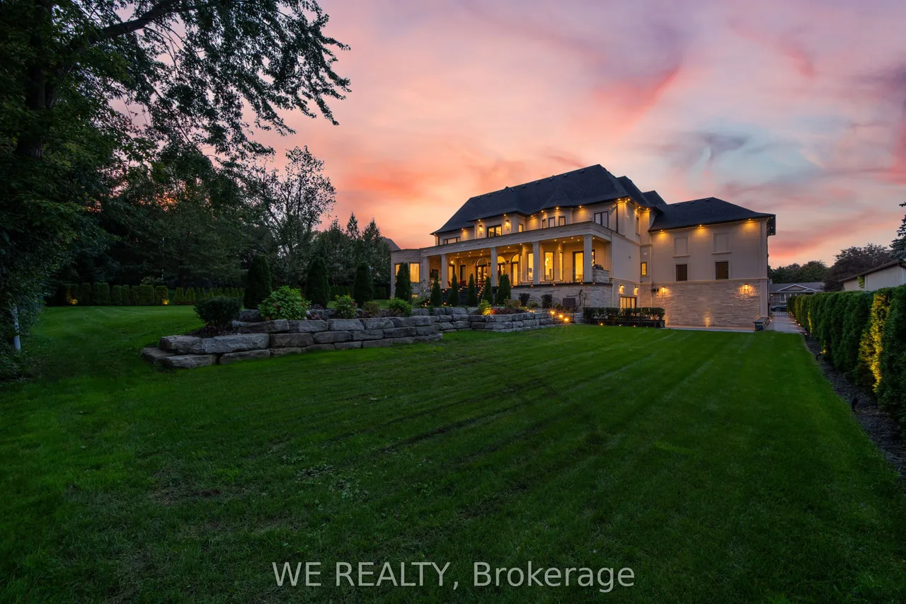 253 Martins Street — photo 49