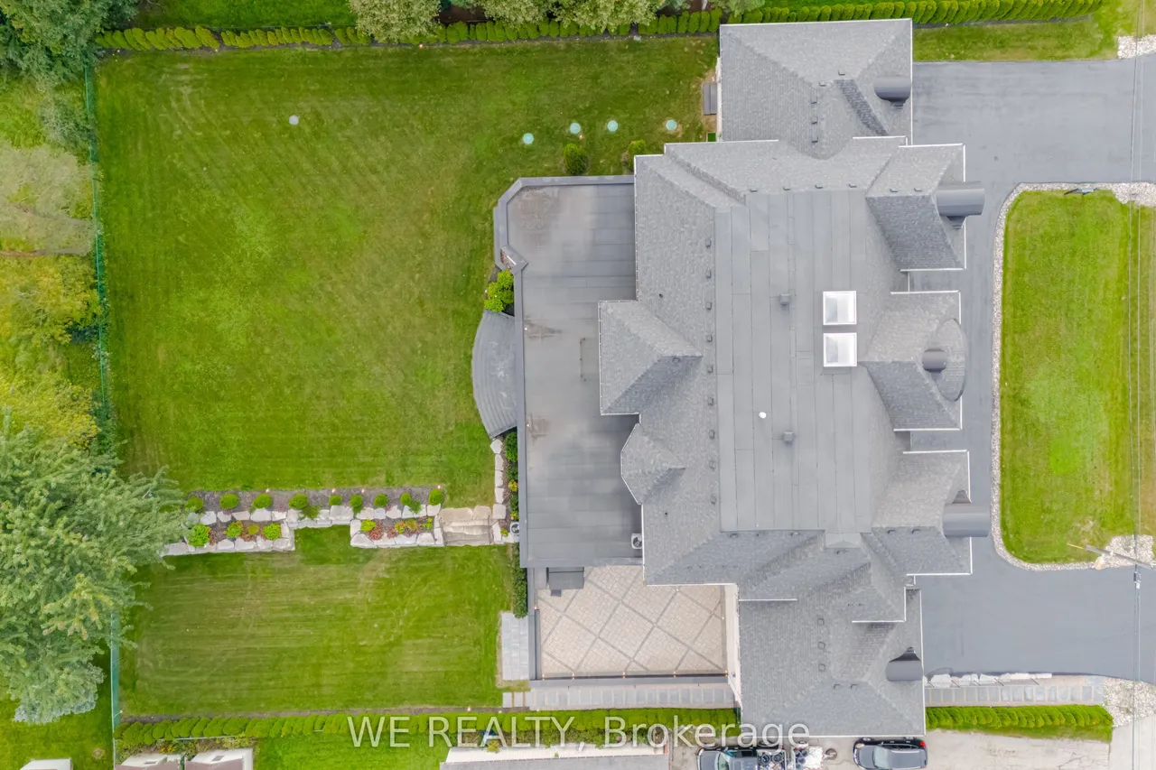 253 Martins Street — photo 50