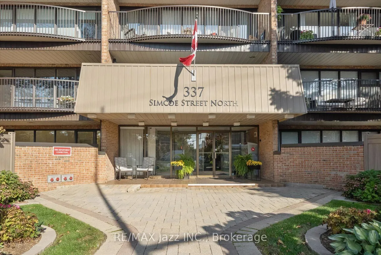 337 Simcoe Street N, Unit 405 — photo 3