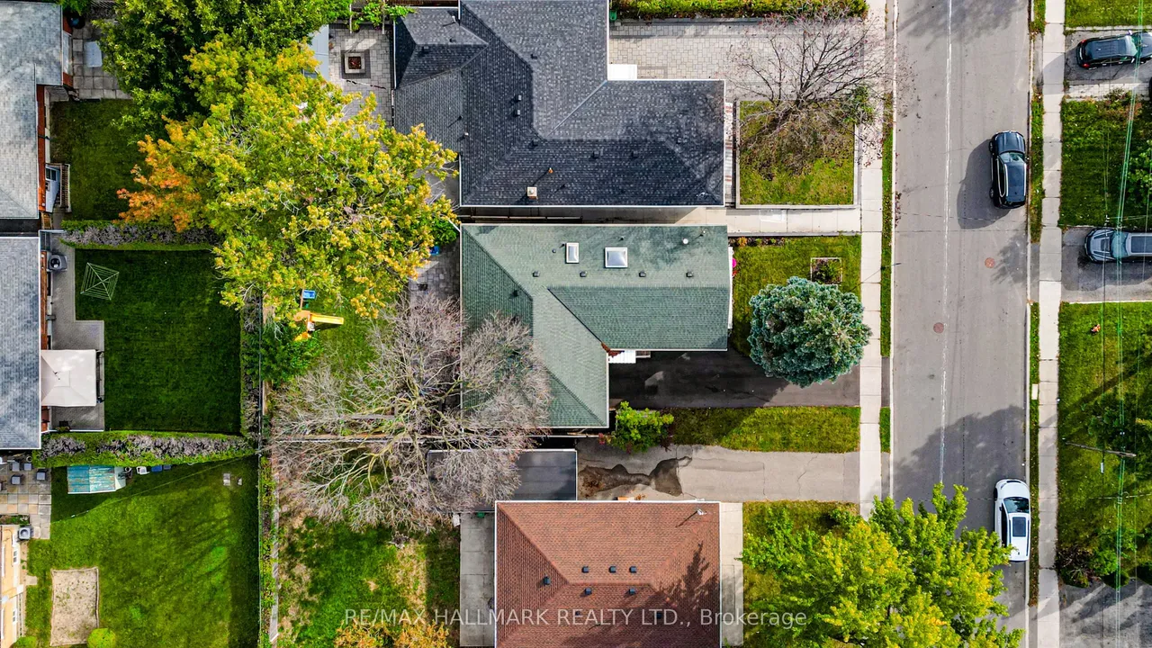 20 Wishing Well Drive — photo 44