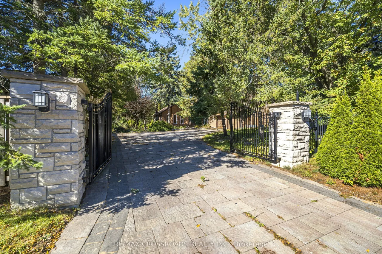 1910 Fairport Road