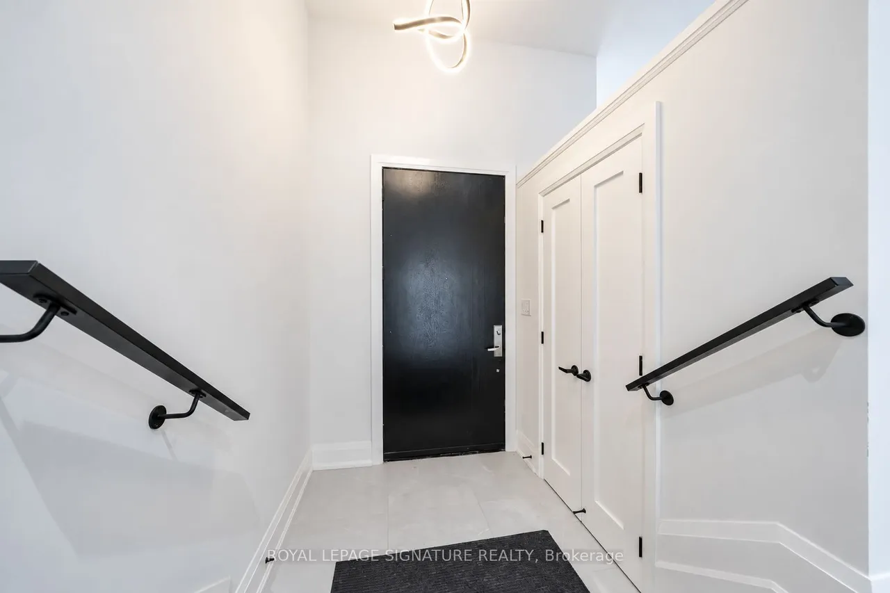 540B Pharmacy Avenue — photo 3