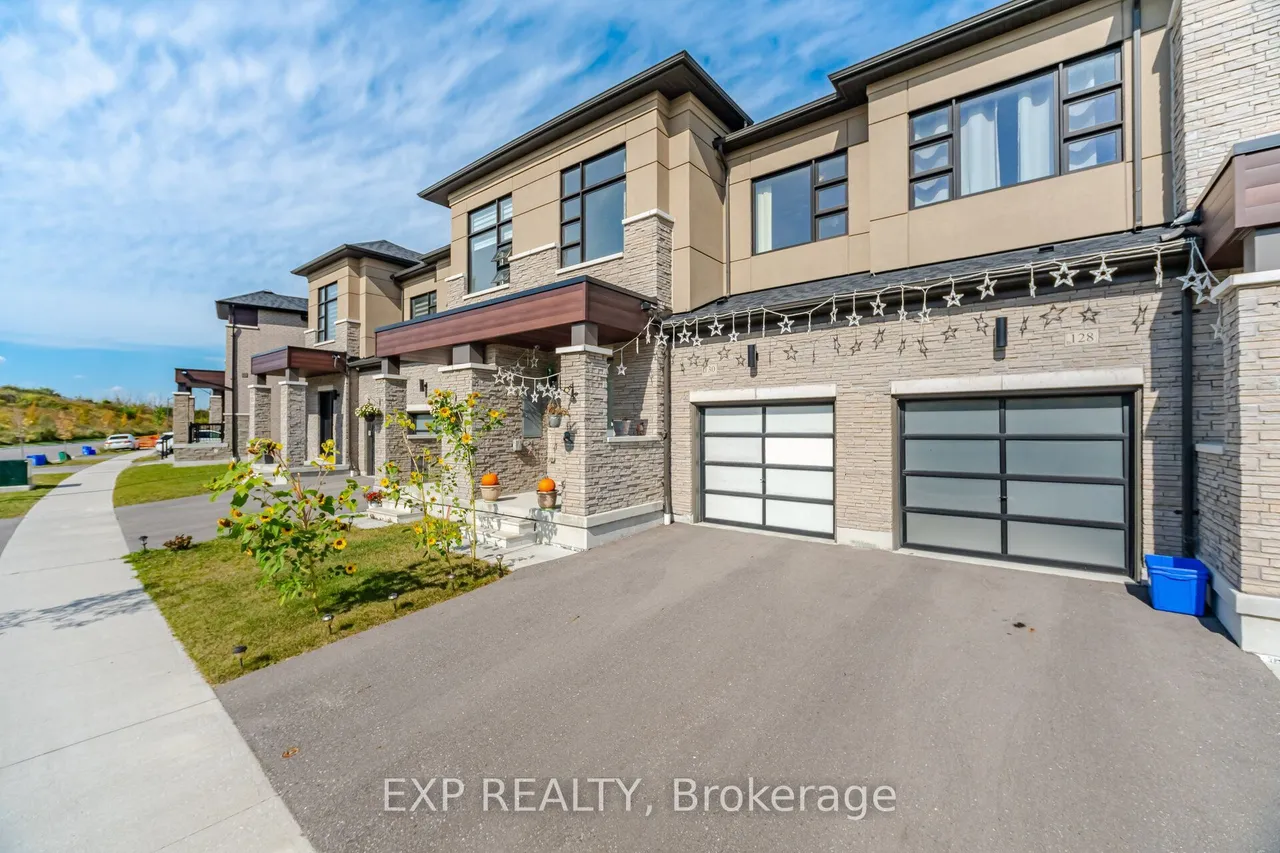 130 Ogston Crescent — photo 3