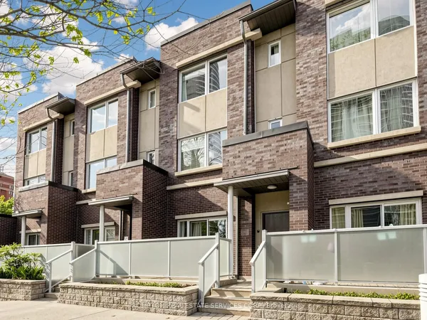 330 Village Green Square, Unit TH3 — photo 2