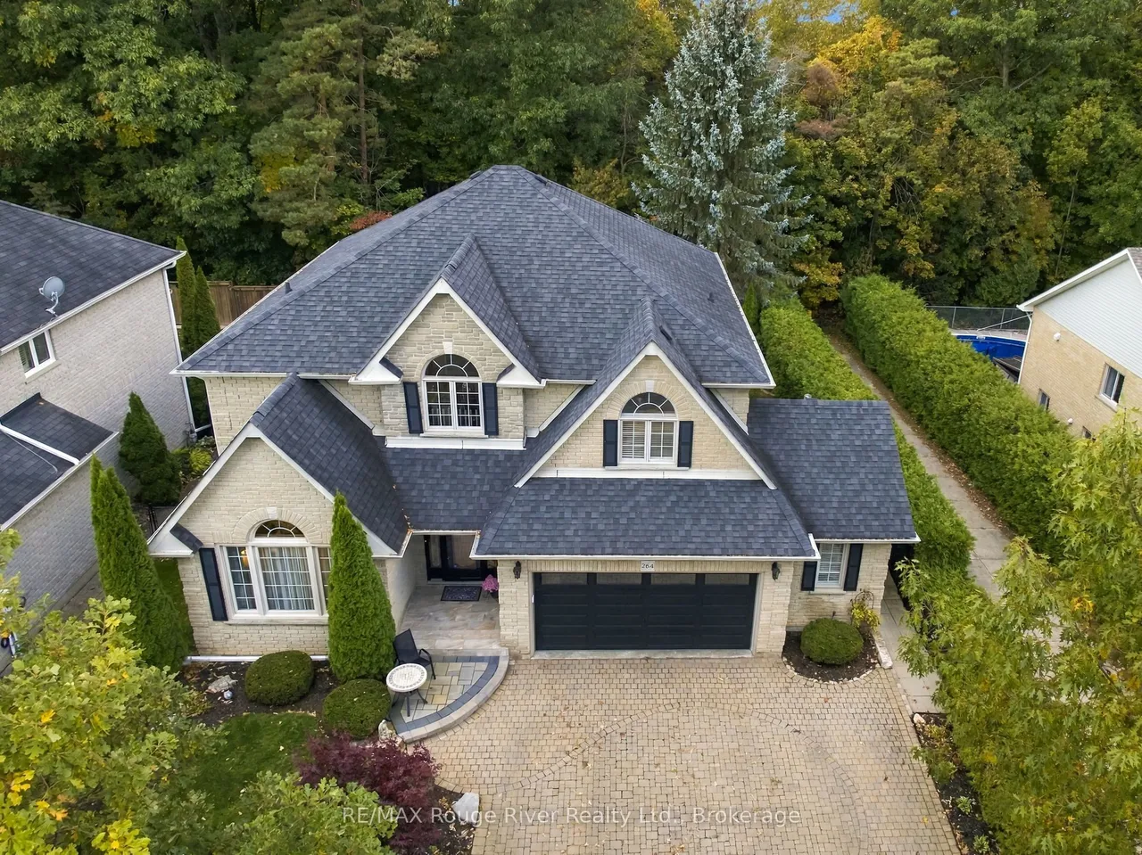 264 Ryerson Crescent