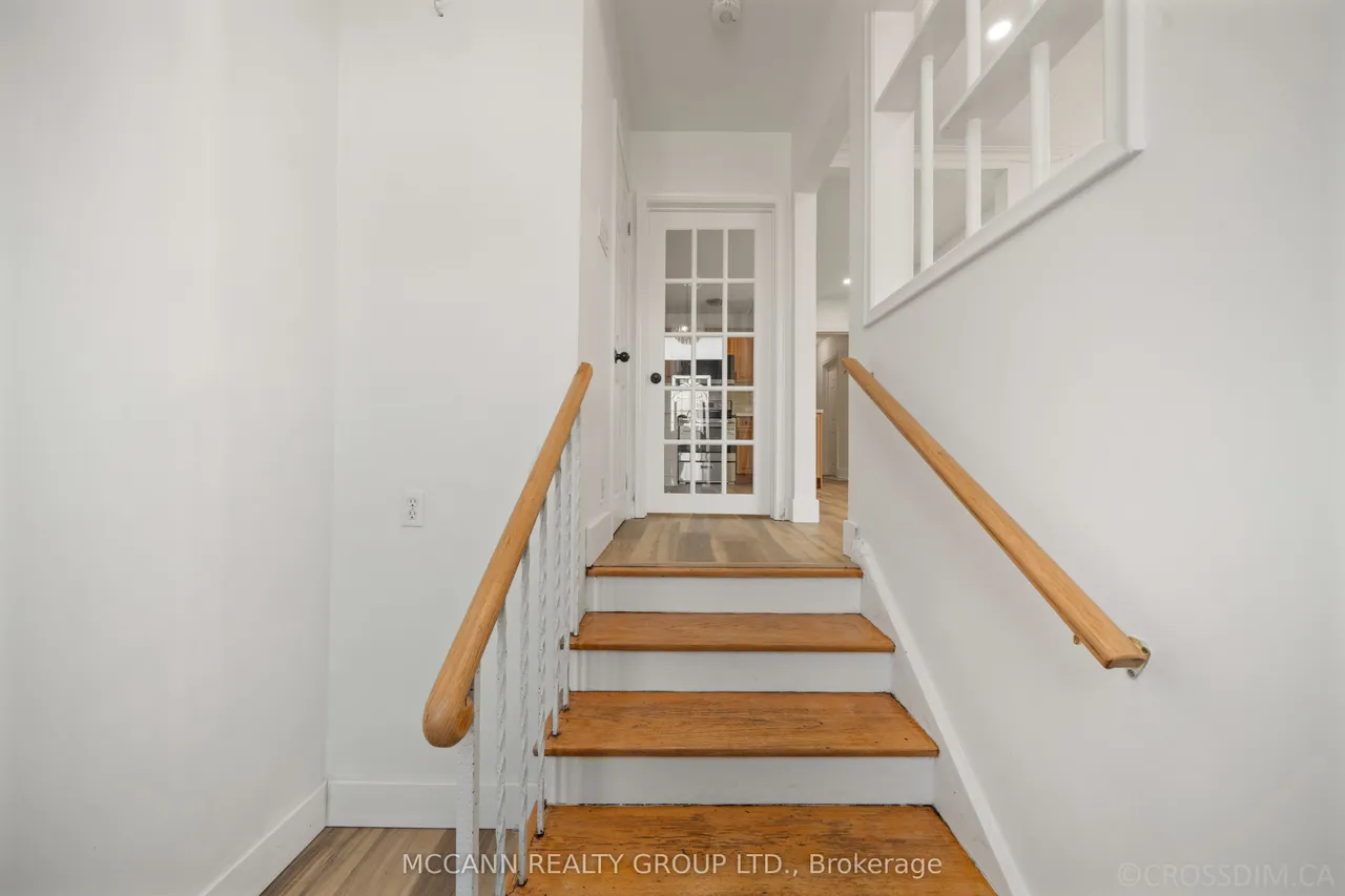 17 Barlow Road — photo 3