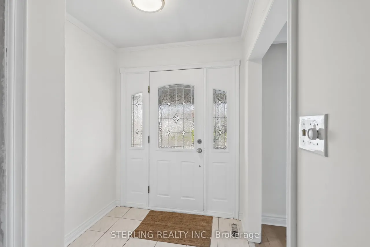 27 Oakmeadow Boulevard — photo 3
