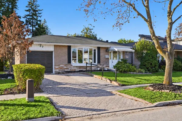 27 Oakmeadow Boulevard