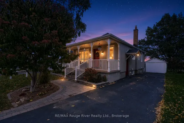 709 Athol Street — photo 2