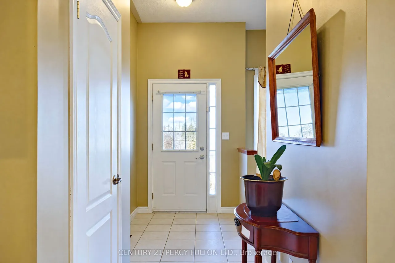 7 Bridlewood Boulevard — photo 3