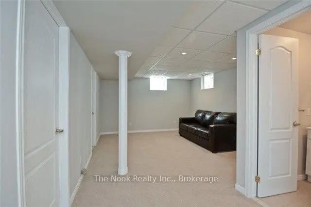 10 Melody Drive — photo 14