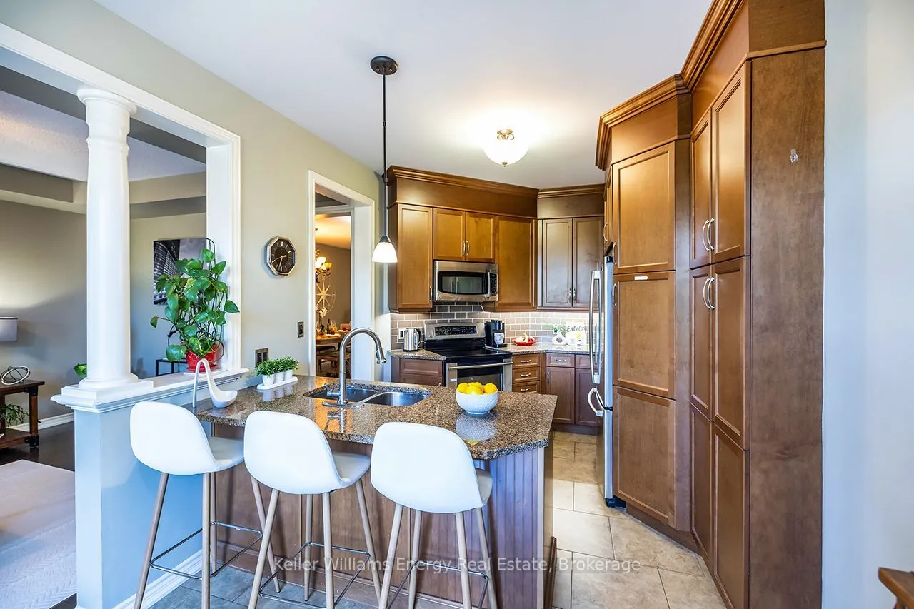 409 Harris Street — photo 3